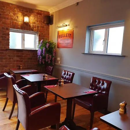 The Hatch 3* Bellananagh